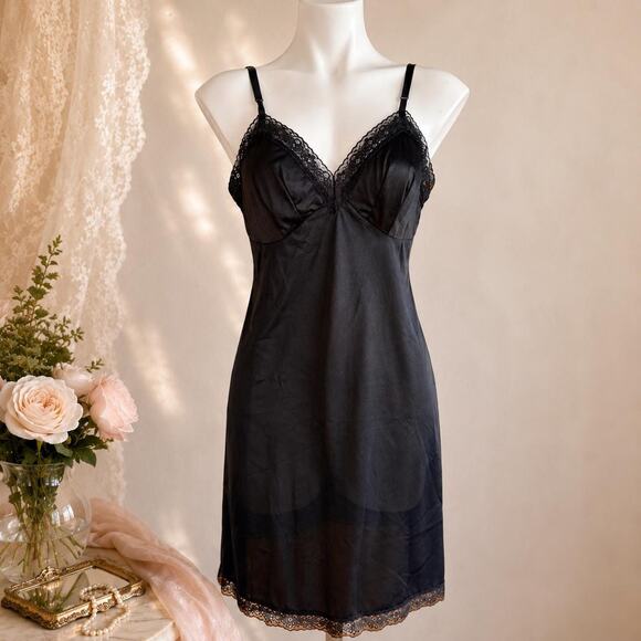 Vanity Fair Other - Vanity Fair Black Nylon Full Slip Lace Trim V-Neck Vintage 90s Size 36